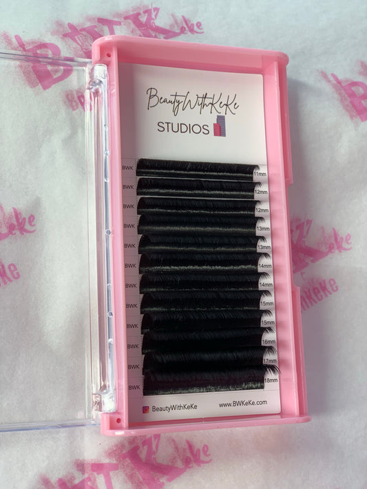 Premium EasyFan Lash Extensions