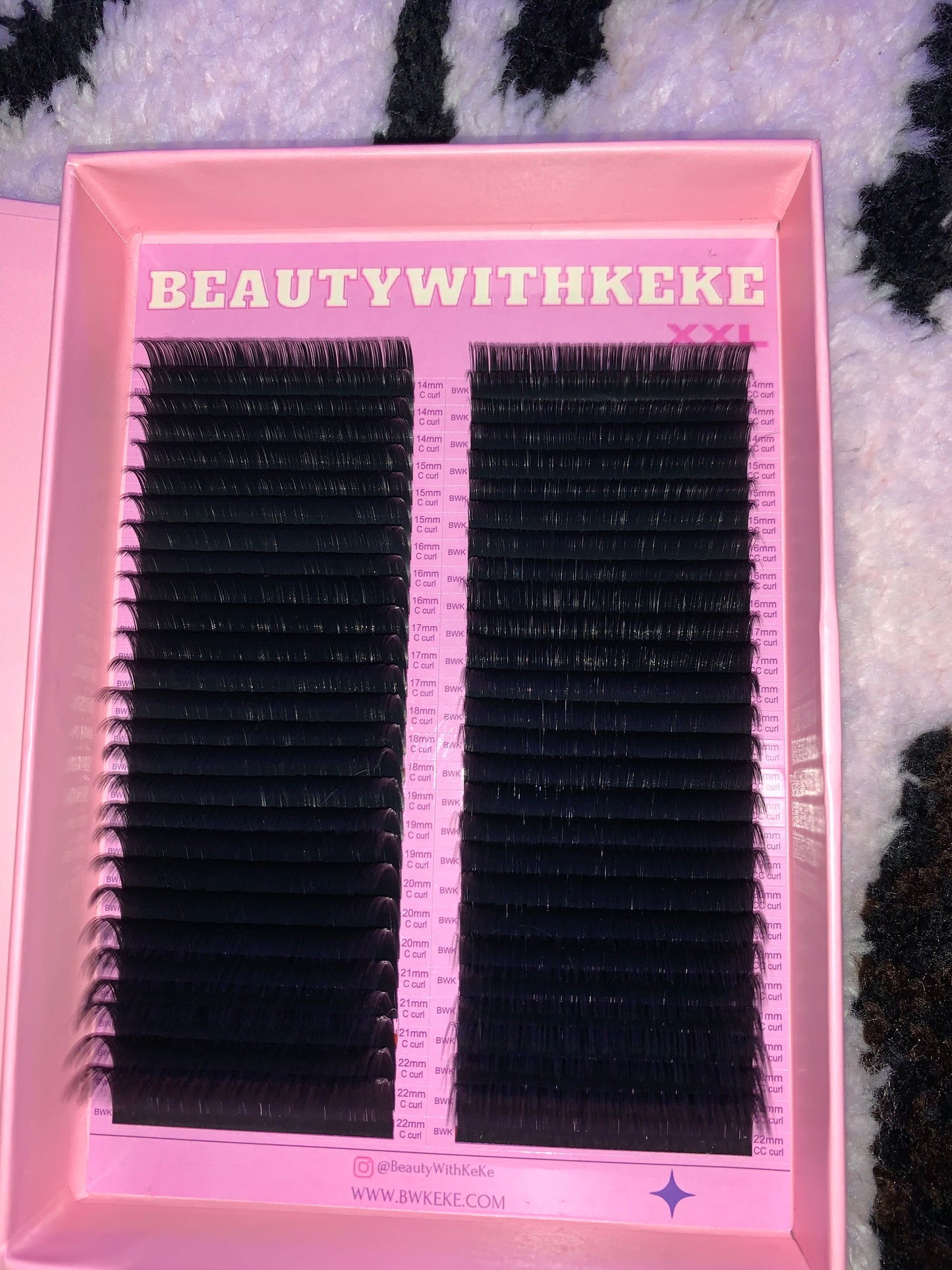 XXL Lash Extension Book