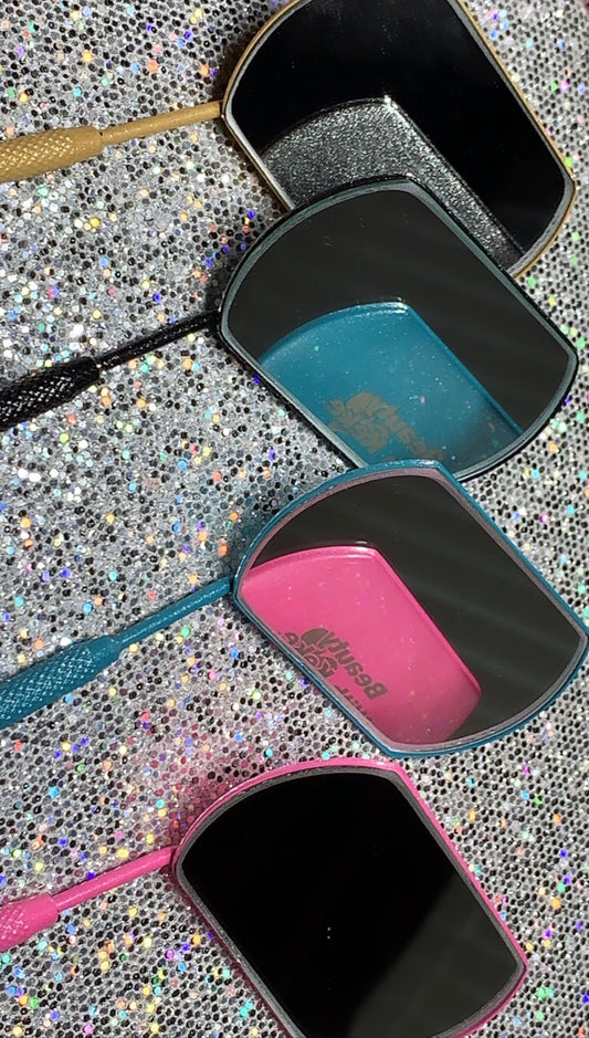 BWK Lash Mirror